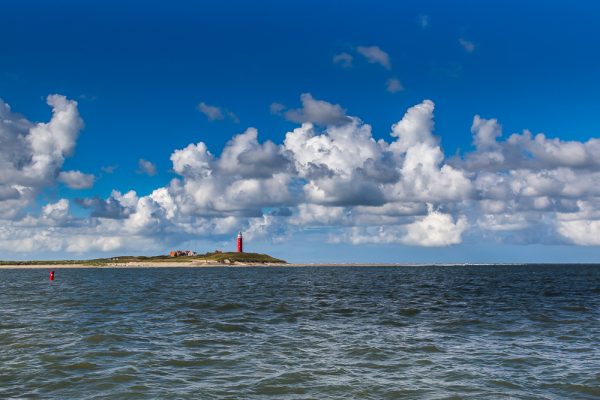 Zicht vanaf de Vriendschap op de vuurtoren