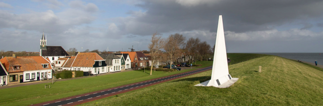 De Witte Punt op de dijk aan het Bolwerk in Oudeschild (Texel).